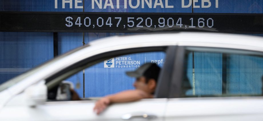 us-debt-tops-$40-trillion-after-adding-$1-trillion-in-just-five-months