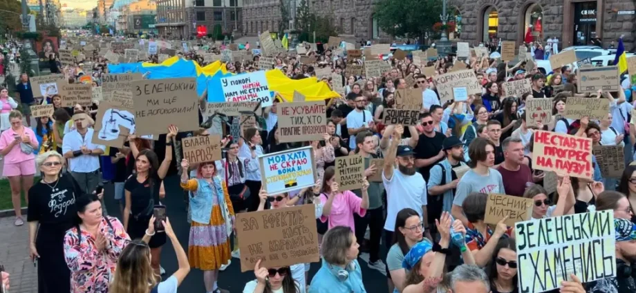 the-fedorov-protesters-lost-but-they-backed-a-man-for-what-he-built,-not-what-he-promised—and-that-may-be-new-in-ukraine.
