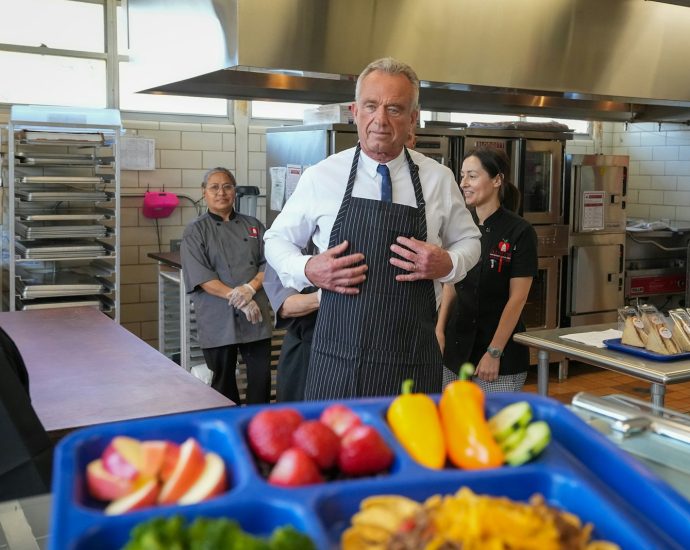 food-safety-keeps-getting-worse-under-the-traitor