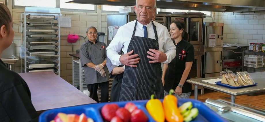 food-safety-keeps-getting-worse-under-the-traitor