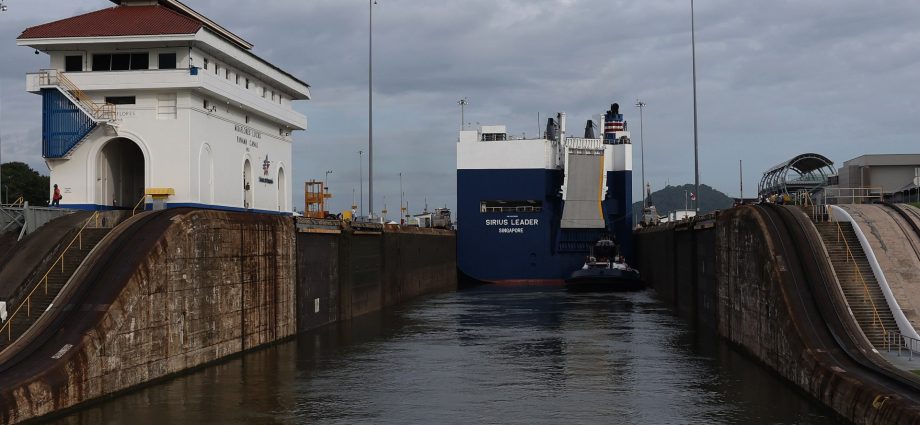 panama-canal-to-limit-shipping-ahead-of-extreme-weather-during-el-nino