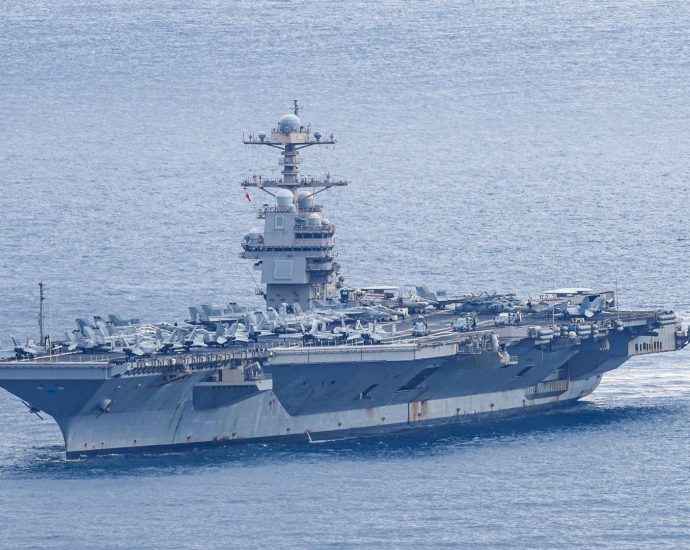 after-nearly-300-days-deployed,-uss-lincoln-begins-journey-back-to-us
