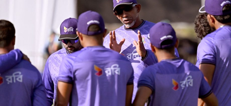 bangladesh-expect-‘harder’-australia-challenge-in-second-test,-says-coach