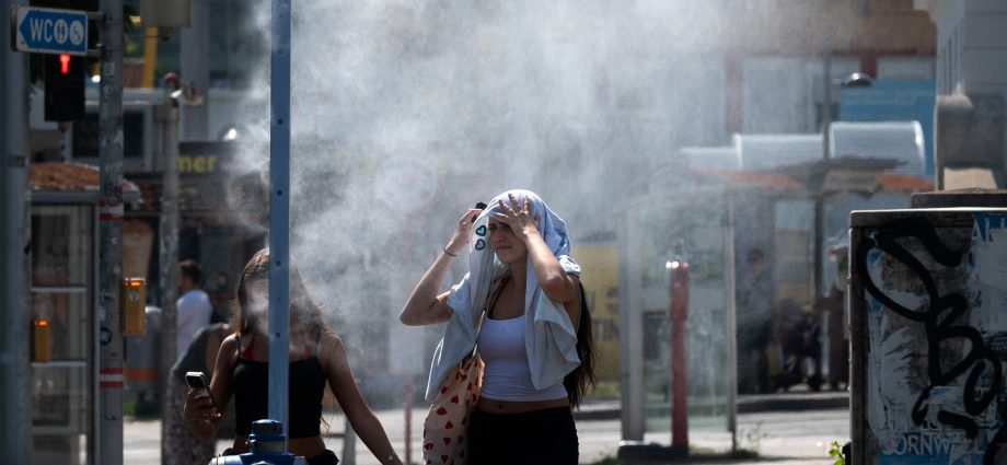 extreme-heat-waves-fuel-political-tensions-in-europe