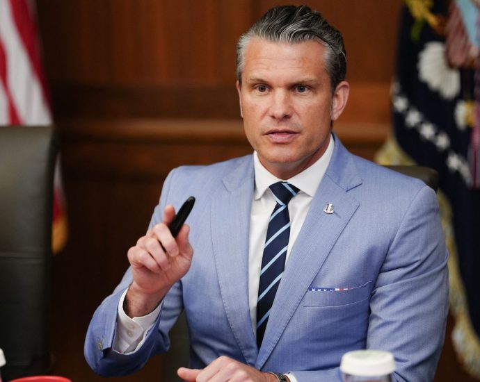 stars-and-stripes-editor-in-chief-says-pentagon-fired-him-and-2-others