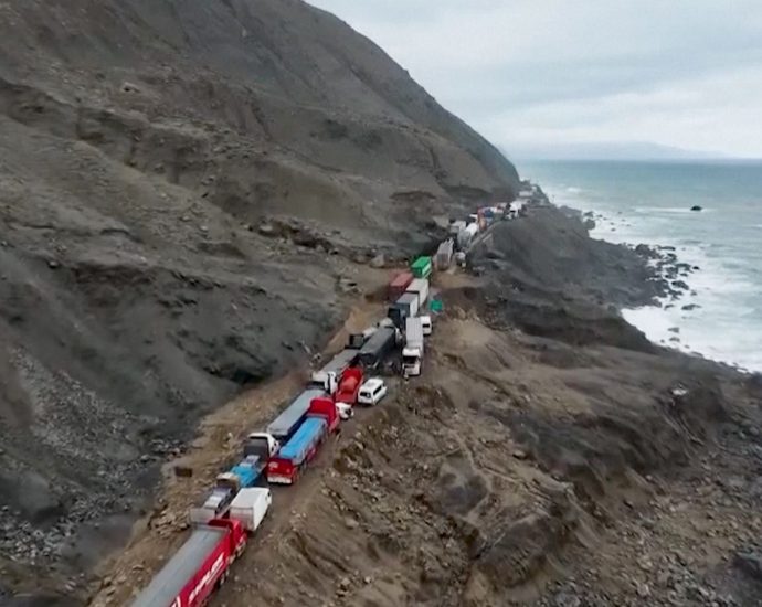 peru-rescues-people-trapped-by-landslides-on-highway-for-nearly-a-week