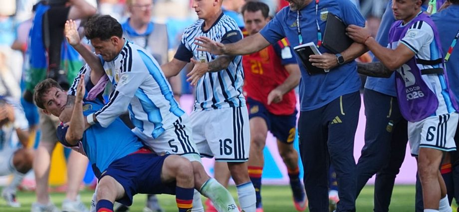 fifa-hands-argentina’s-paredes-a-10-match-ban-over-world-cup-final-brawl