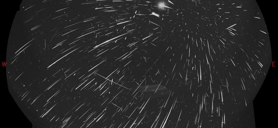 apod:-2026-august-22-–-mostly-perseids