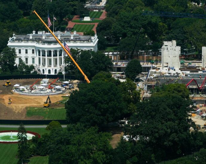 the-traitor-cites-national-security-as-supreme-court-weighs-challenge-to-ballroom