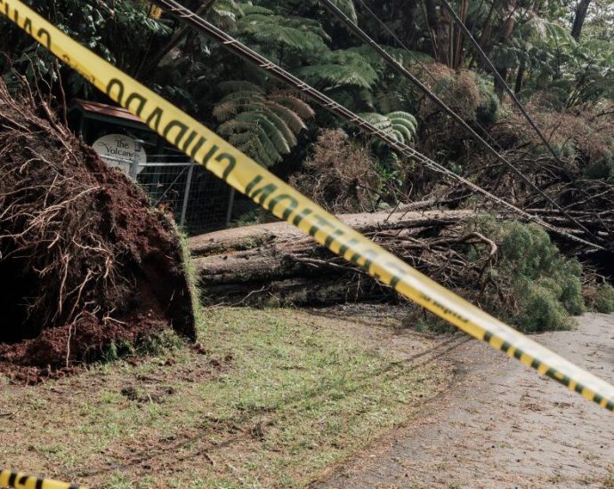 heavy-rain-and-winds-to-hit-hawaii-less-than-a-week-after-damage-from-hurricane-lala