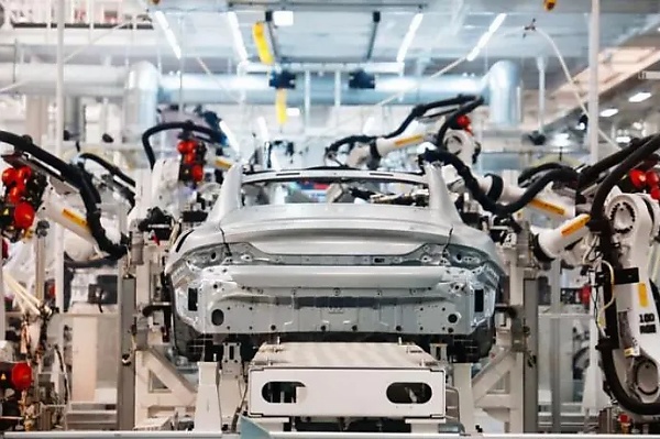 “We Have No Chance”, Honda CEO Alarmed by China’s Automated EV Factories