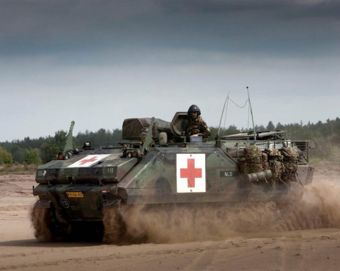 evacuation-is-“force-majeure-that-no-one-is-ready-for”-in-most-ukrainian-units,-and-robots-are-too-slow-to-fix-it,-commander-says