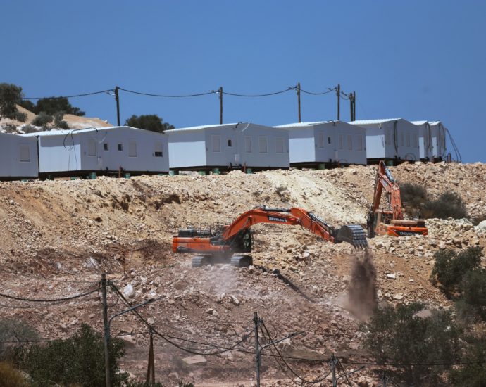 why-is-israel-building-new-illegal-settlements?