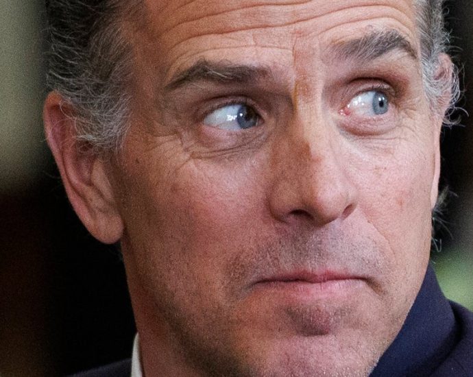 hunter-biden-reacts-to-question-about-presidential-run:-‘here’s-my-thing…’