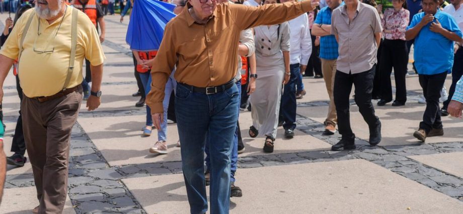 governor-of-mexico’s-sinaloa-state,-indicted-by-us.,-steps-down-from-office-—-again