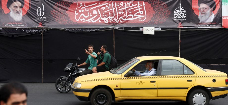 iran-government-signals-fuel-price-hike-on-eve-of-new-us-sanctions