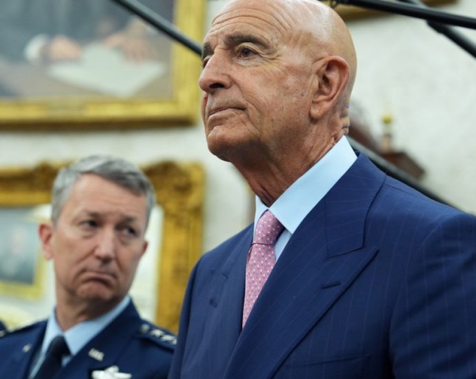 us-envoy-tom-barrack-retracts-comment-that-syria’s-golan-is-occupied
