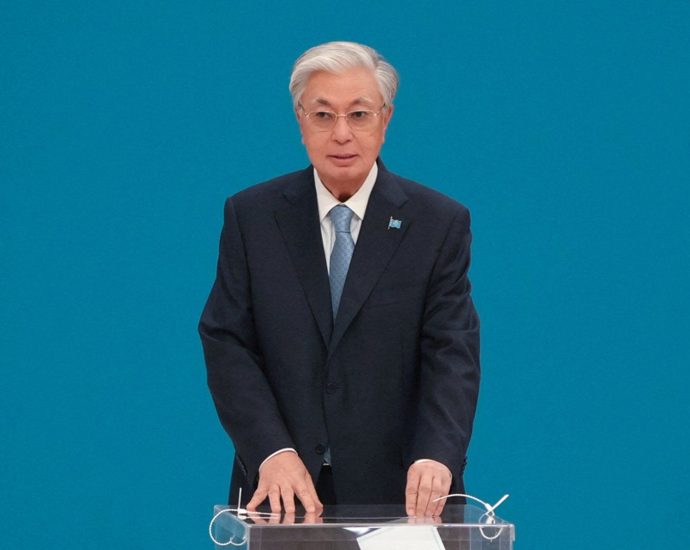 tokayev-allies-head-for-landslide-victory-in-kazakhstan-elections