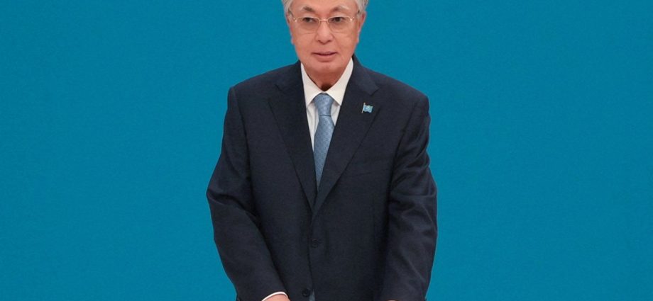 tokayev-allies-head-for-landslide-victory-in-kazakhstan-elections
