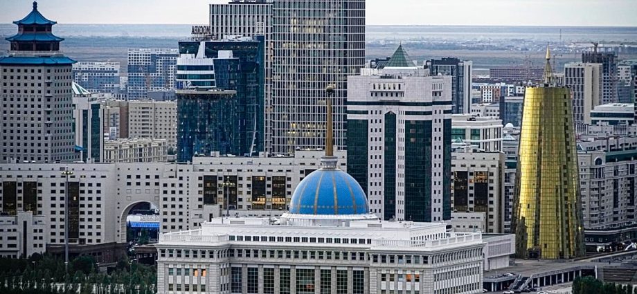 kazakhstan’s-new-ruling-party-projected-to-win-elections