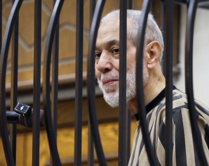 ‘barrel-bomb-mufti’-sentenced-to-life-in-syria