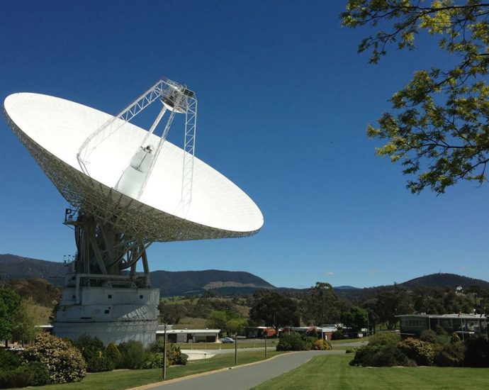 math-problem:-where-is-voyager-1?