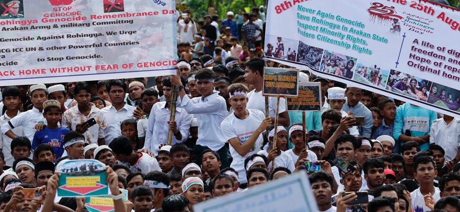 rohingya-refugees-protest,-nine-years-after-exodus-to-bangladesh