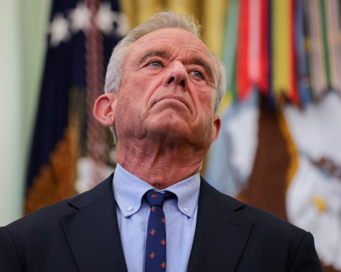 rfk-jr.-resignation-calls-grow-as-two-people-die-from-measles