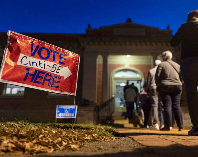 us-judge-blocks-ohio-law-requiring-proof-of-citizenship-to-register-to-vote