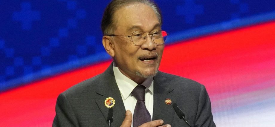 malaysia’s-anwar-puts-non-aligned-stance-in-focus-with-remarks-on-taiwan