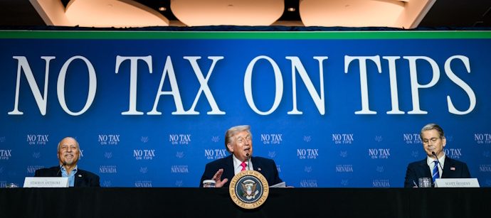 the-traitor’s-‘no-tax-on-tips’-claim-doesn’t-add-up