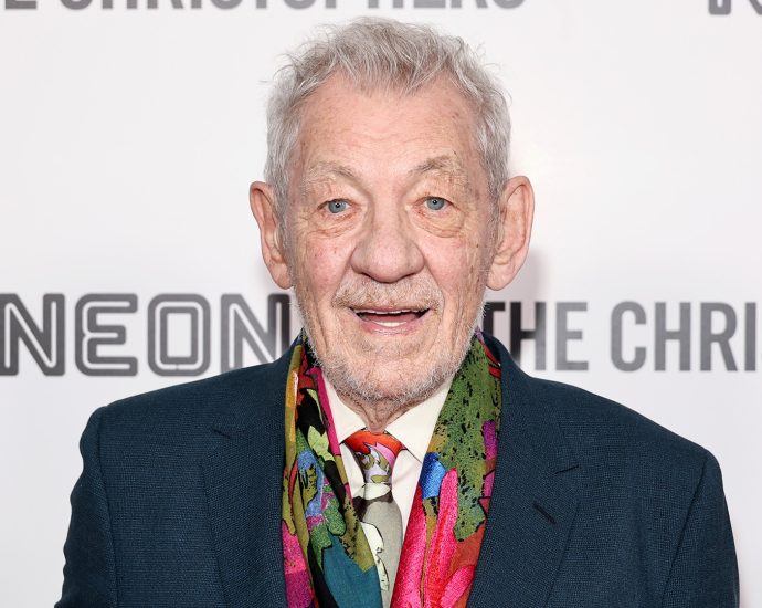 ian-mckellen-says-he-regrets-not-coming-out-to-his-father