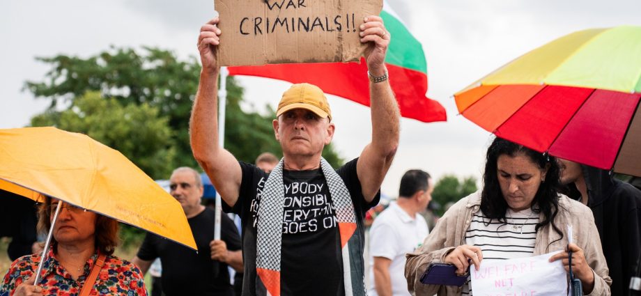the-bulgarian-village-that-fears-becoming-an-iranian-target