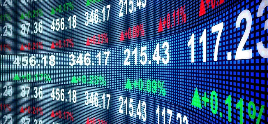 media-news:-the-traitor-media’s-paid-feed-gains-clients-amid-insider-trading-concerns