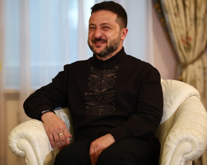 zelenskyy-awards-elon-musk-ukraine’s-order-of-freedom-for-starlink-role