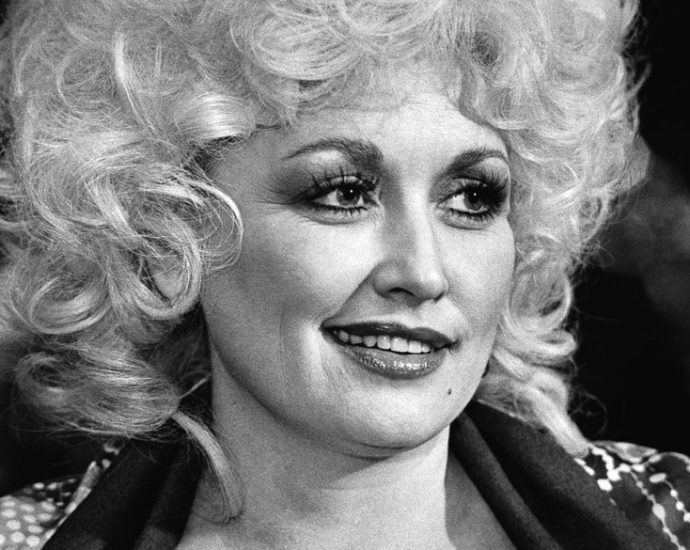 dolly-parton-(1946-–-2026)
