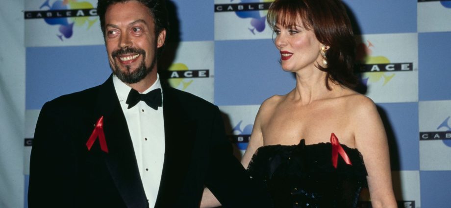 tim-curry,-known-for-‘it’-and-‘rocky-horror’,-dies-at-80