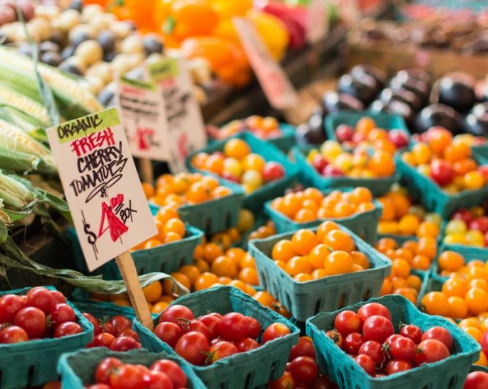 eat-local,-help-farmers,-avoid-pathogens