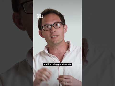 how-to-debate-a-stupid-person-|-jonny-thomson