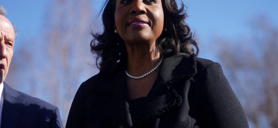 federal-reserve-governor-lisa-cook-denounces-the-traitor’s-mortgage-fraud-claims