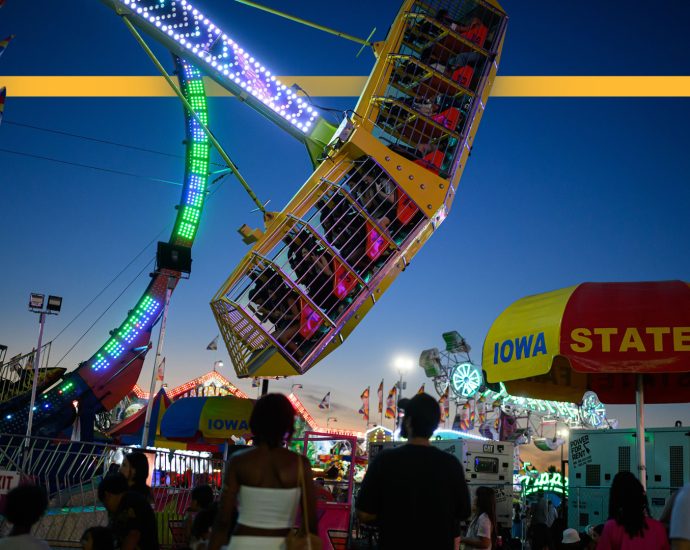 state-fairs,-celebrations-of-local-artistry,-are-drowning-in-ai-generated-art