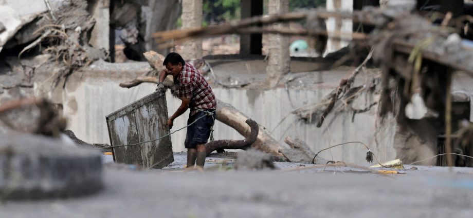 more-than-1,300-missing-in-nepal-and-china-after-deadly-himalayan-flood