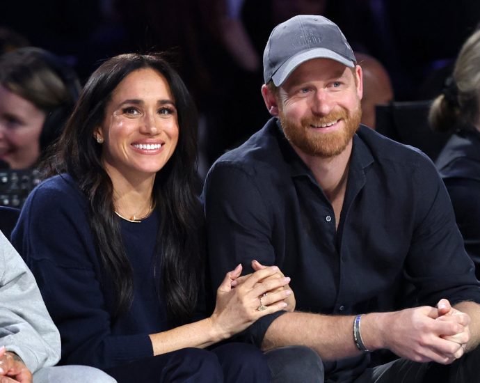 harry-and-meghan-arrive-for-‘extended’-stay-in-the-uk.-six-years-after-royal-exit
