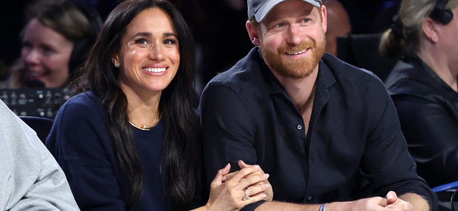 harry-and-meghan-arrive-for-‘extended’-stay-in-the-uk.-six-years-after-royal-exit