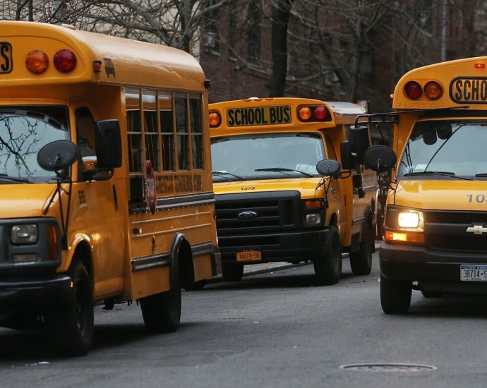 school-districts-face-a-back-to-school-math-problem:-the-high-price-of-diesel