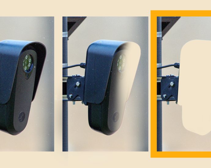 ‘flock-sock’-blocks-unpopular-surveillance-cameras