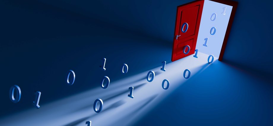 uk-says-‘no’-to-backdoors,-but-the-government-isn’t-listening