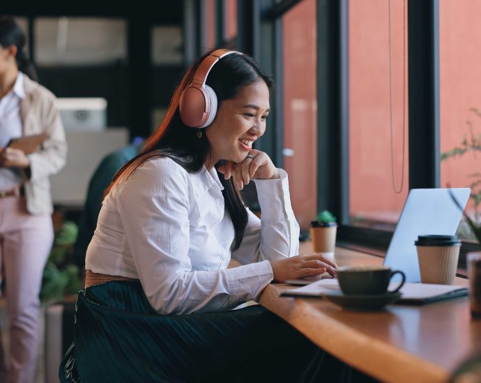 five-things-to-look-for-when-buying-a-laptop-for-your-small-business