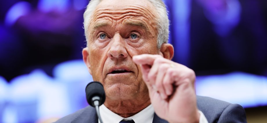 Senator calls for criminal investigation into RFK Jr.’s lies to Congress over vaccines