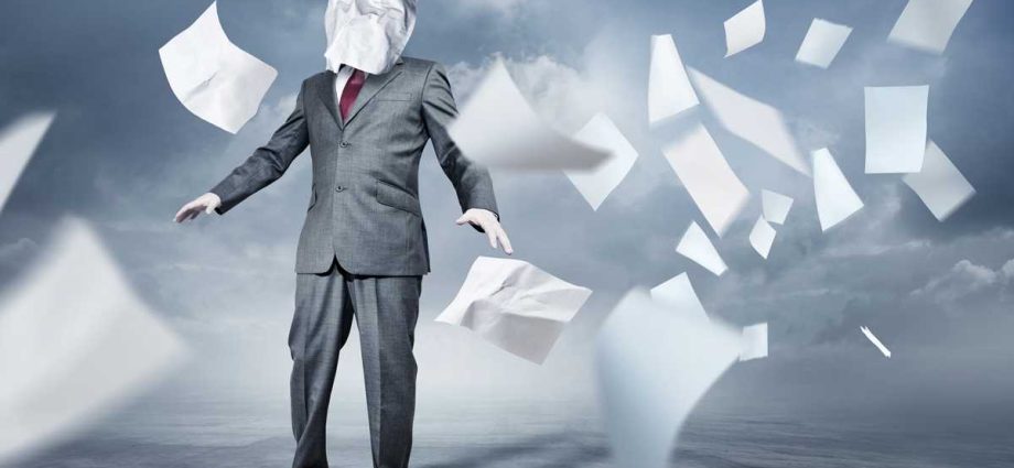 why-ai-doesn’t-make-companies-more-productive